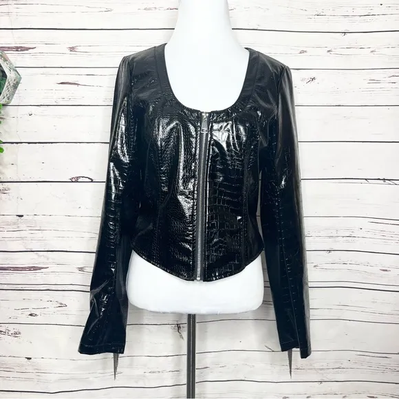 NWT AKIRA Black Vegan Patent Leather Croc Chain Fringe Arm Moto Jacket Medium