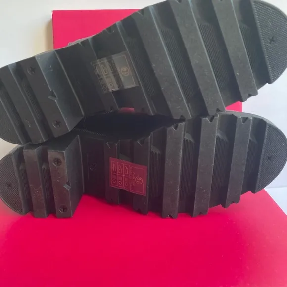NWT  Black Ankle Boots w/crystals sz 8.5 designer inspired