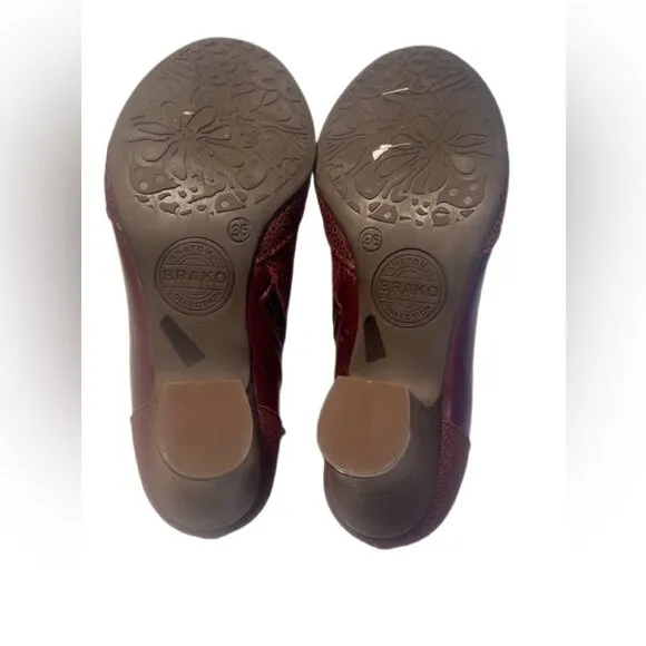 NWT Brako anatomic Burgundy Comfortable suede leather ankle zippered bootie 36