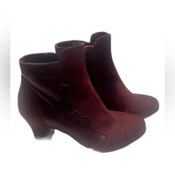 NWT Brako anatomic Burgundy Comfortable suede leather ankle zippered bootie 36