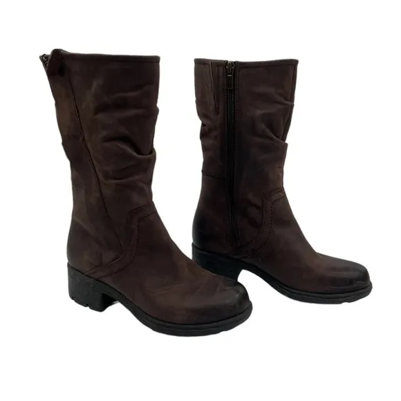 NWT Clarks Women's Brown Leather Mani Juniper Side Zip Boots Size 7M