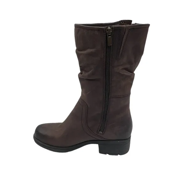 NWT Clarks Women's Brown Leather Mani Juniper Side Zip Boots Size 7M