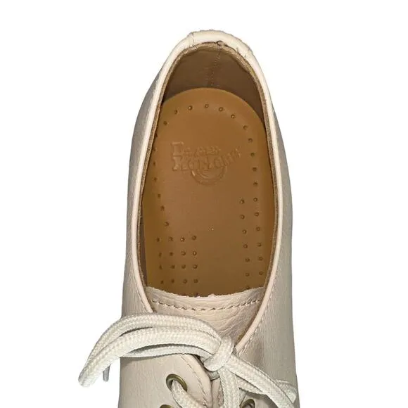 NWT Dr. Martens Oxfords Virginia Grain Leather Beige Tan Lace Up Shoes Size 8