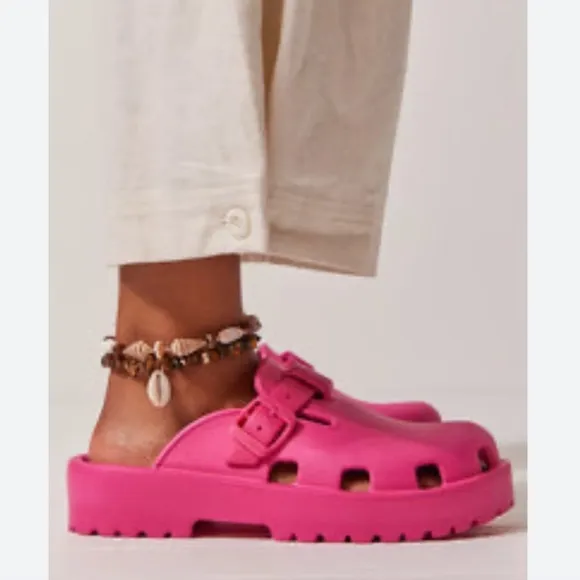 NWT Free People Karlie Buckle Clog Comfy Chunky Platform Citron Lime Green Sz 8