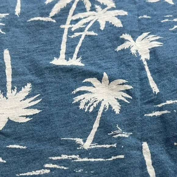 NWT Johnnie-O Palmy Indigo Hangin’ Out Polo Shirt | Blue Trees | Medium