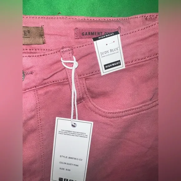 NWT Judy Blue Pink Embroidered Women's Jeans size 29