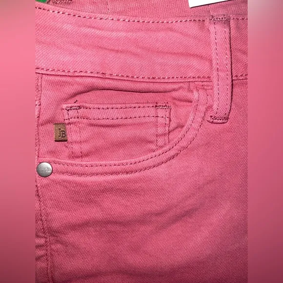 NWT Judy Blue Pink Embroidered Women's Jeans size 29