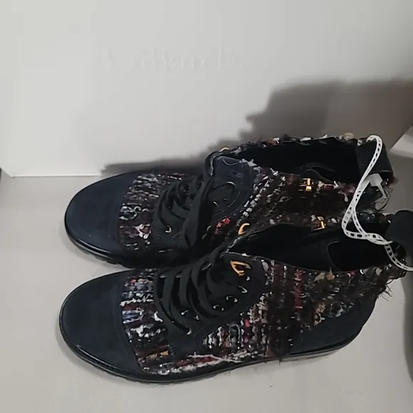 NWT Kurt Geiger London Kensington  Combat Boot