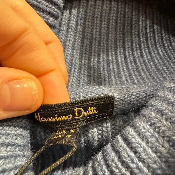NWT Massimo Dutti Cashmere Italian Yarn Turtleneck poncho sweater Medium Blue