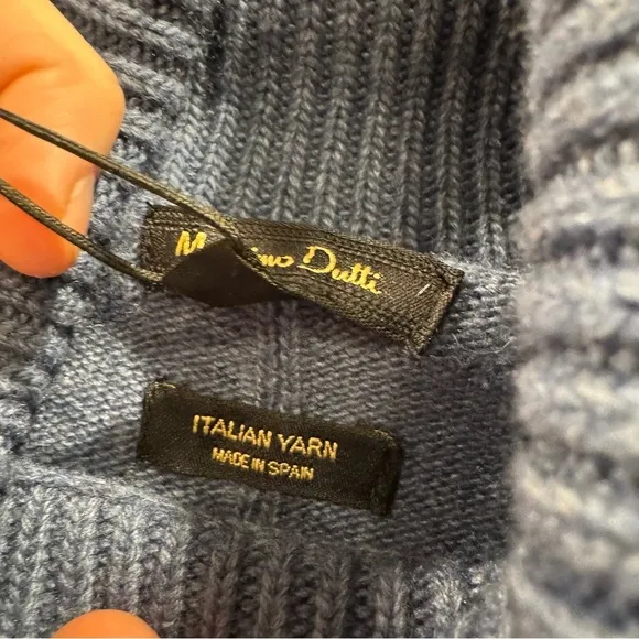 NWT Massimo Dutti Cashmere Italian Yarn Turtleneck poncho sweater Medium Blue