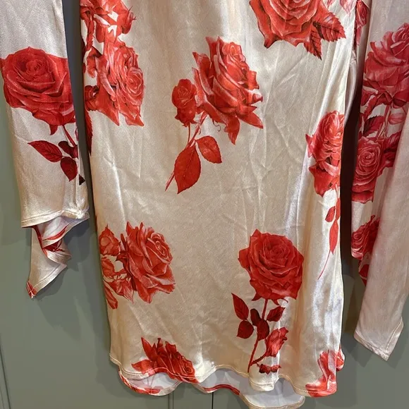 NWT Meshki Davina Satin Long Sleeve Floral  Mini Dress - Rose Print