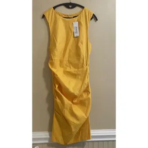 NWT Nicole Miller Dress size 10 - Yellow - Linen blend - Ruched back - MSRP $295