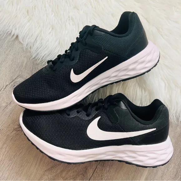 NWT Nike Revolution 6 NN Women’s Shoes