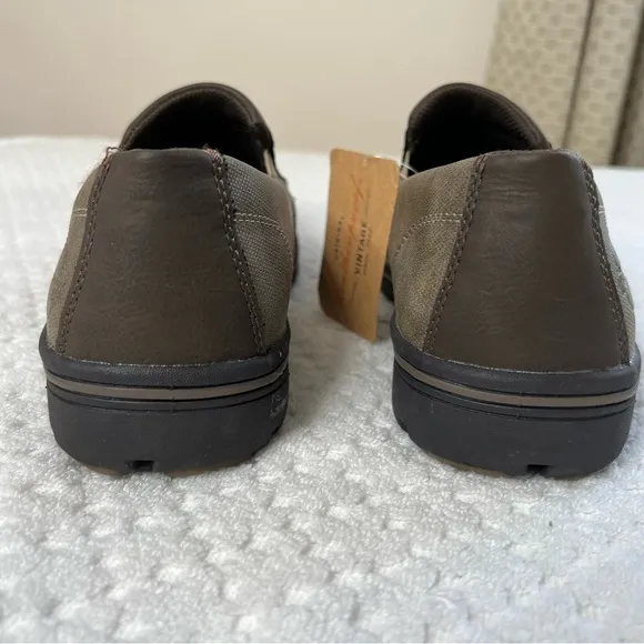 NWT. Original Waterproof Vintage Mens Shoes