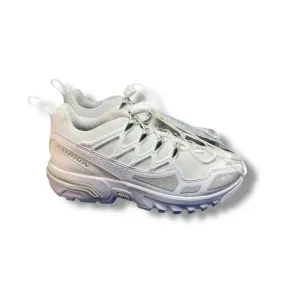 NWT Salomon ACS   Men's Trail Hiking Shoes Men 7 Women 8 White Sneakers