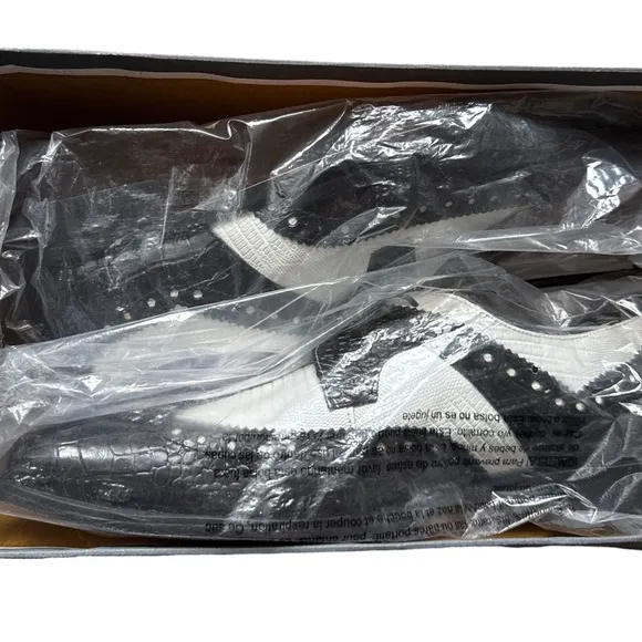 NWT | STACY ADAMS Men's Gusto Wingtip Oxford Leather Shoes | 11 M | BLK &amp; White