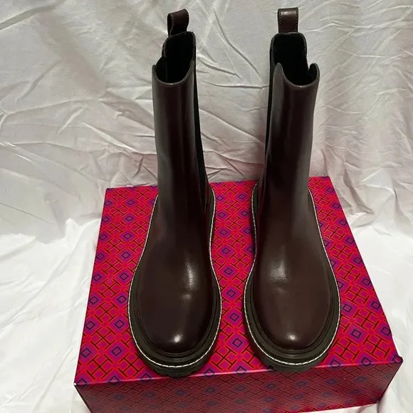 NWT Tory Burch Puce Benton Boots with Lug Sole
