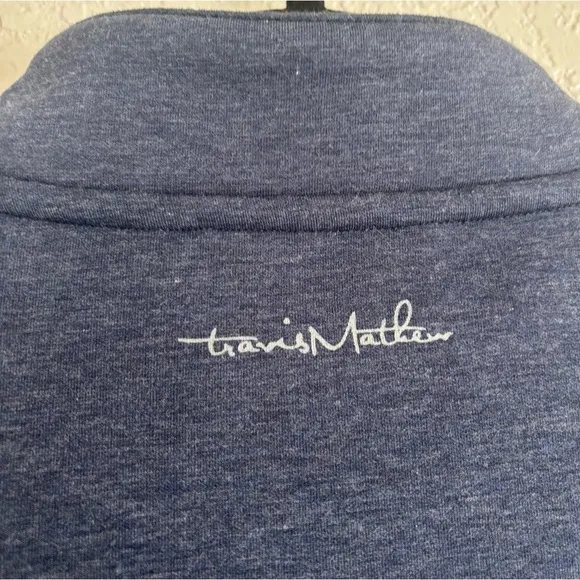 NWT Travis Mathew Cloud Quarter Zip 2.0 Heather Blue Large
