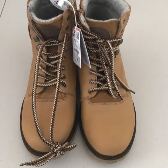 NWT ZARA KID’S LEATHER BROWN BOOTS EU 40 ZIPPER