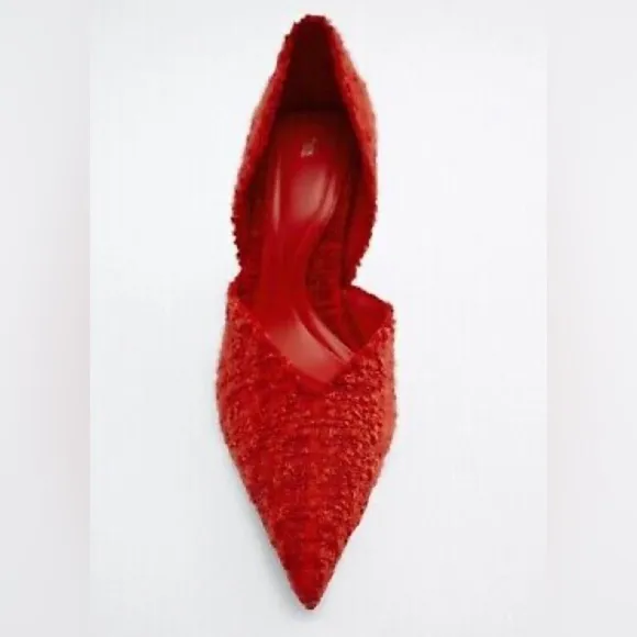 NWT. Zara Red Fabric Heels Shoes with Pointed Nose. Size 8.