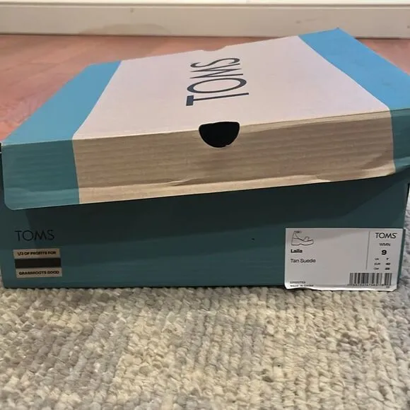 NWT TOMS LAILA TAN SUEDE WEDGE SLINGBACK SUMMER SHOES WOMENS SIZE 9 NEW IN BOX