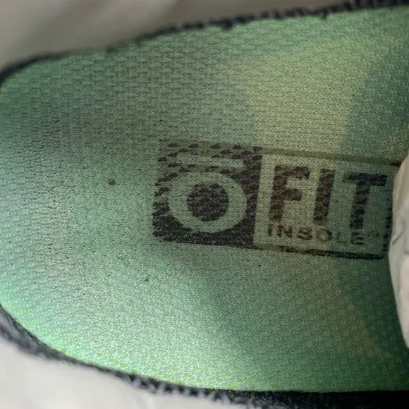 Oboz Womens Sapphire Hiking Shoes Size 6.5 Green Leather Waterproof Low Top