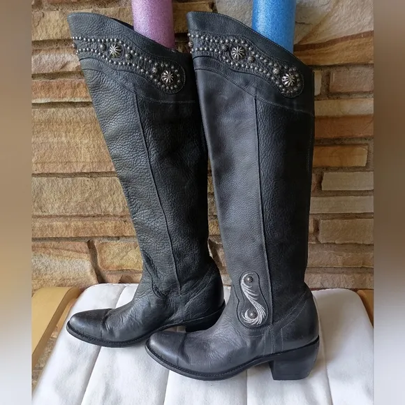 Old Gringo Black Knee-High Leather Boots with Embellishments_7.5