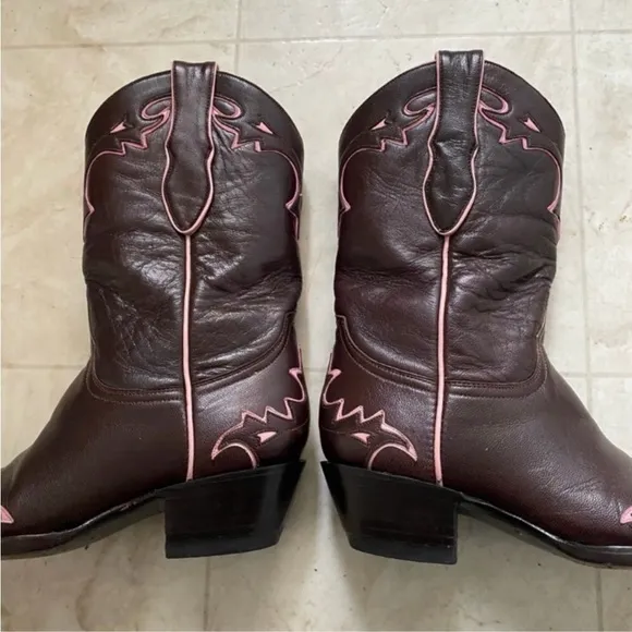 Old Gringo Brown and Pink Heeled Boots with Intricate Stitching and Pointed Toe