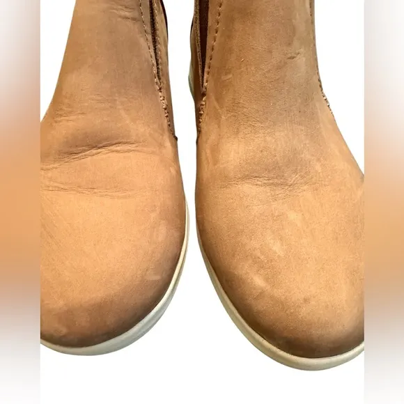 Olukai Hawai‘iloa Manu Hope Taupe Boots Booties Waterproof Size (7.5-) 8 in EUC