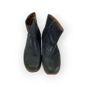 Olukai kaona II leather upper black ankle boots Womens size 9