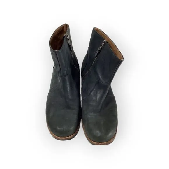 Olukai kaona II leather upper black ankle boots Womens size 9