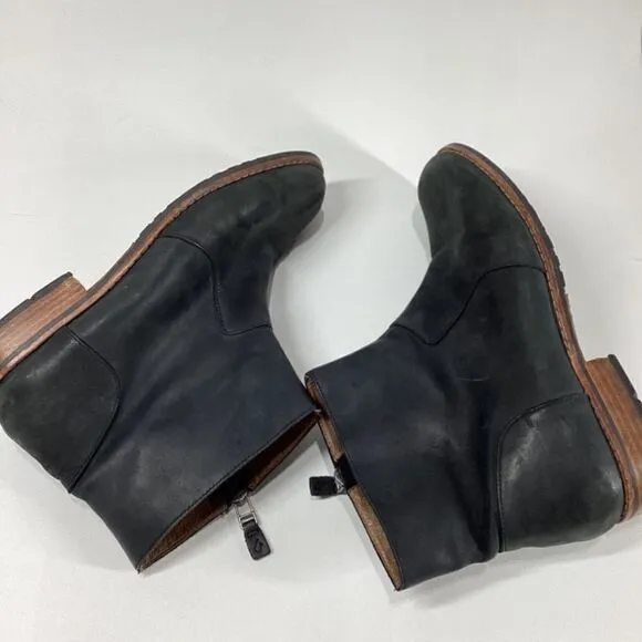 Olukai kaona II leather upper black ankle boots Womens size 9