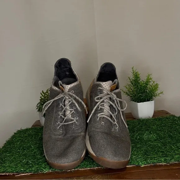 Olukai Stylish Gray and Tan Men's Shoes Size11