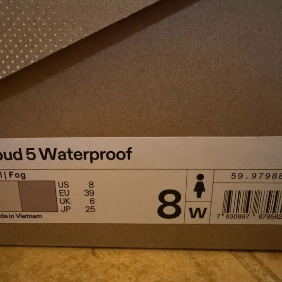 On Cloud 5 Waterproof Women's Shoes - Pearl/Frog- US