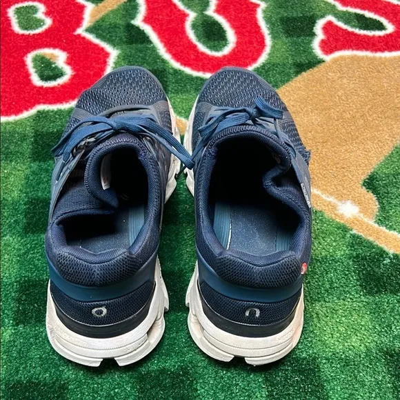 On Cloud Cloudswift Midnight blue Men’s Running Shoes Size 12 Swiss Engineering