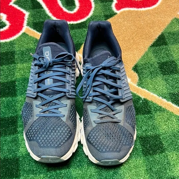 On Cloud Cloudswift Midnight blue Men’s Running Shoes Size 12 Swiss Engineering