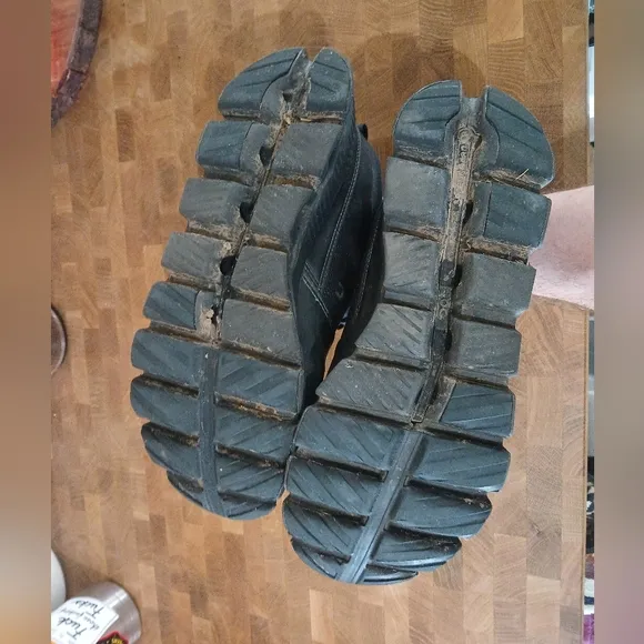 On Cloud Shoes