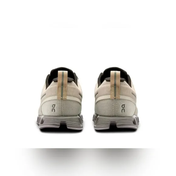 On Running Cloud 5 Waterproof In Pearl White Athletic Shoes Size 9 Women
