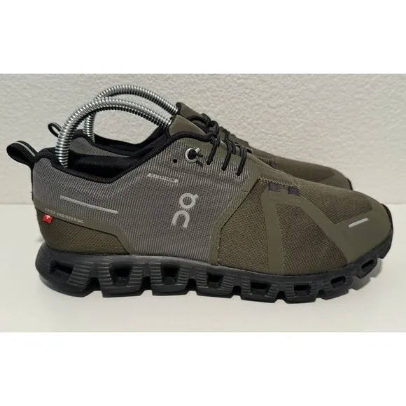 On Running Cloud Waterproof Men Sz 7 Women 8.5 Running Shoes Sneaker Olive Green