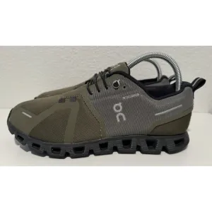 On Running Cloud Waterproof Men Sz 7 Women 8.5 Running Shoes Sneaker Olive Green