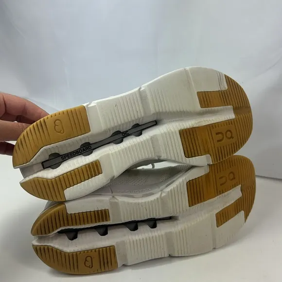 On Running Cloudnova Undyed Men's Running Shoes
