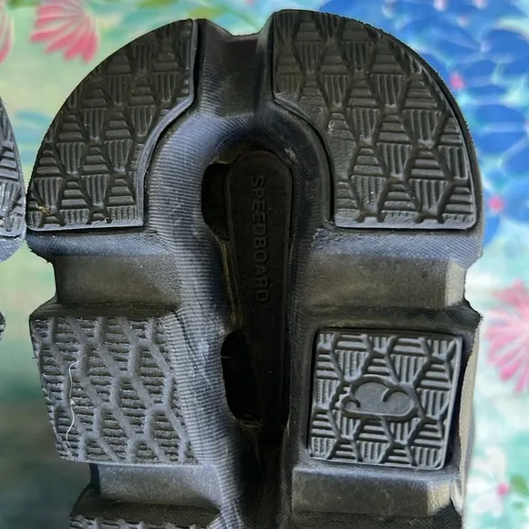 On Running Cloudrunner Waterproof Shoes - W 7.5