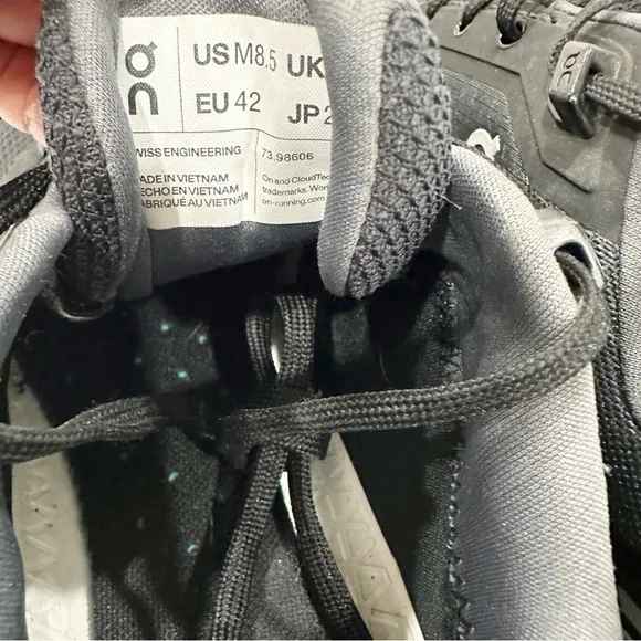 On Running Cloudwander Waterproof Men’s Shoes
