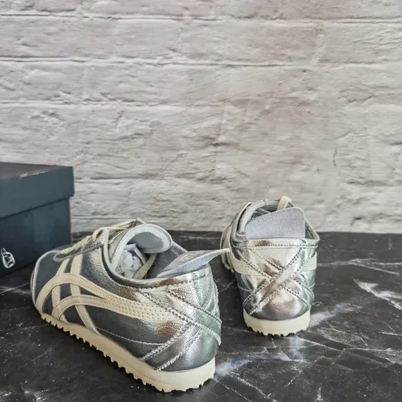 Onitsuka Tiger MEXICO 66 Sd Comfortable running shoes