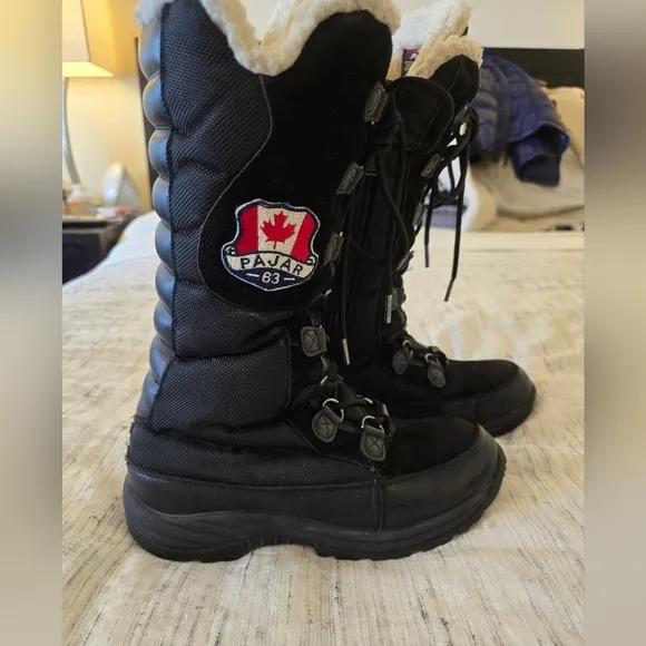 Pajar Black Winter SnowBoots with Canada Patch