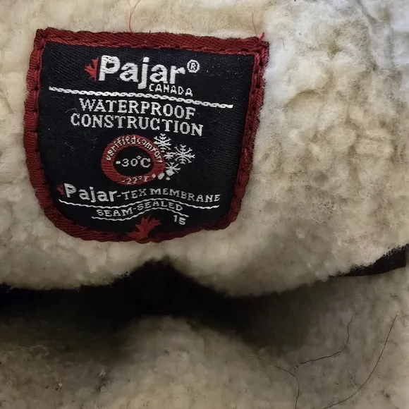 Pajar Black Winter SnowBoots with Canada Patch