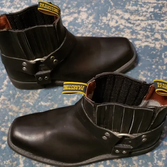 Parkside Black LeatherShort Boots size 10 1/2