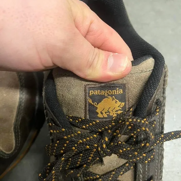 Patagonia hog tie hiking shoes