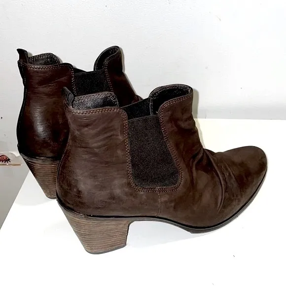 Paul Green Women’s Brown Nubuck Chelsea Ankle Boots size 9US/ 6.5UK
