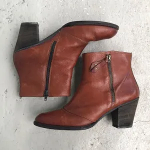 Paul Green ankle boots